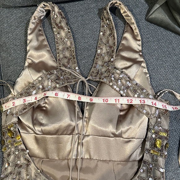 Alberto Makali Long Gown Cover Beading - Picture 9 of 10